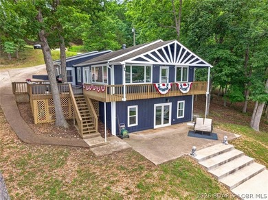 TURNKEY & MOVE IN READY!!! Packed with features that are hard to - photo 3
