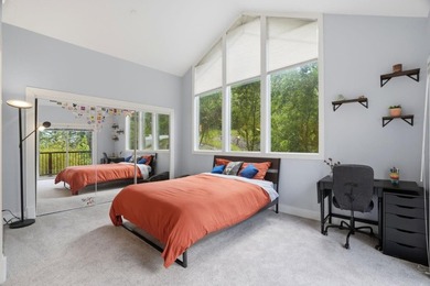 LUXURIOUS CHALET MINUTES FROM SARATOGA VILLAGE | Unfolding - photo 33