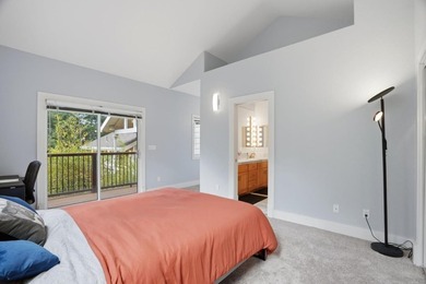 LUXURIOUS CHALET MINUTES FROM SARATOGA VILLAGE | Unfolding - photo 34