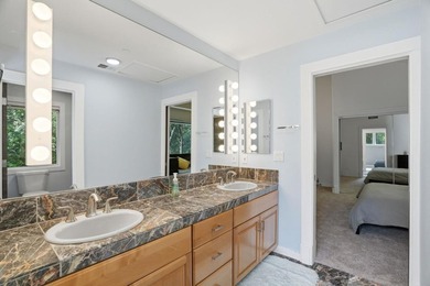 LUXURIOUS CHALET MINUTES FROM SARATOGA VILLAGE | Unfolding - photo 43