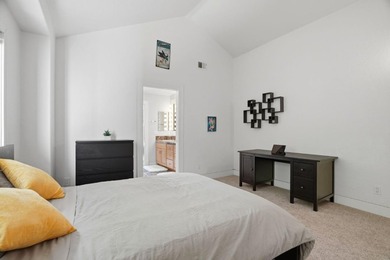 LUXURIOUS CHALET MINUTES FROM SARATOGA VILLAGE | Unfolding - photo 45
