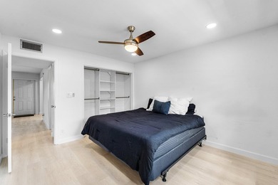 Location! Location! Location! Situated in a highly sought-after - photo 12