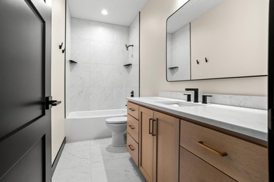Experience the perfect blend of luxury, comfort, and convenience - photo 13