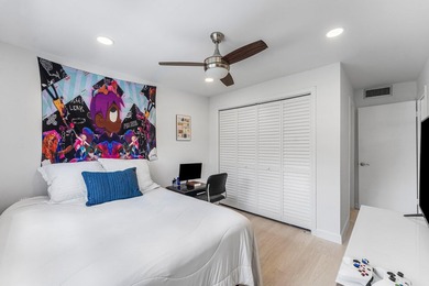 Location! Location! Location! Situated in a highly sought-after - photo 15