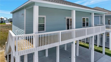 Welcome to *Texas Tides* a beautiful 3 bedroom 2 bath home in - photo 17