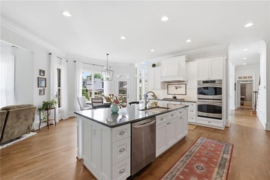 Luxury 5-Bedroom Executive Home with Finished Terrace Level - photo 18
