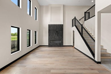 Experience the perfect blend of luxury, comfort, and convenience - photo 19