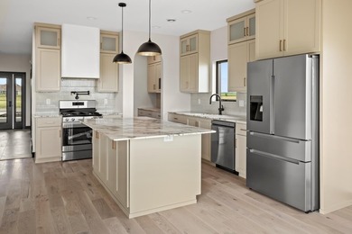 Experience the perfect blend of luxury, comfort, and convenience - photo 23