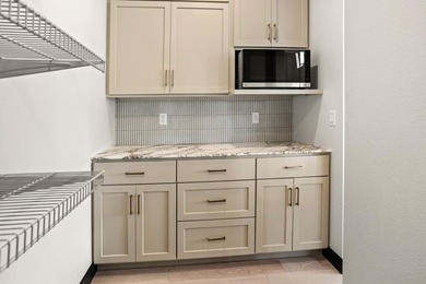 Experience the perfect blend of luxury, comfort, and convenience - photo 29