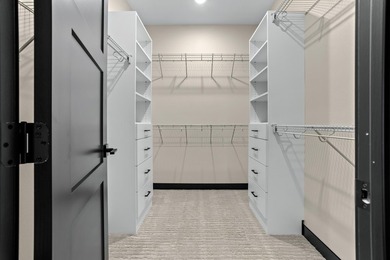 Experience the perfect blend of luxury, comfort, and convenience - photo 39