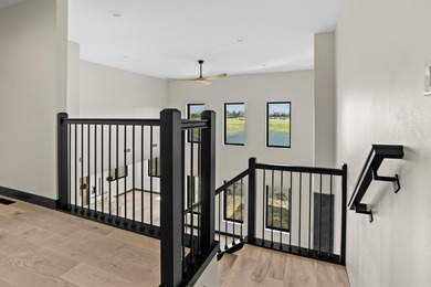 Experience the perfect blend of luxury, comfort, and convenience - photo 41