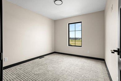 Experience the perfect blend of luxury, comfort, and convenience - photo 48