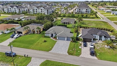 Rare opportunity to own a better than new 3CAR GARAGE pool home - photo 49