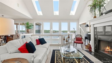 Luxury living with breathtaking views at the 20 MM of the Lake - photo 4