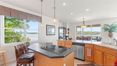 Luxury living with breathtaking views at the 20 MM of the Lake - photo 8