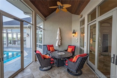 Experience exceptional craftsmanship & timeless design in this - photo 7
