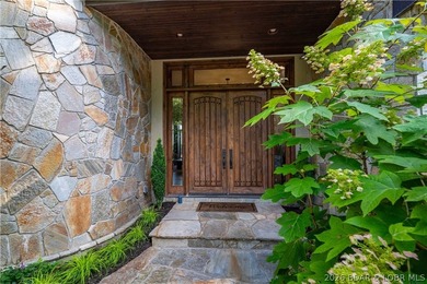 Experience exceptional craftsmanship & timeless design in this - photo 9