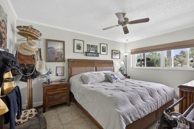 Beautifully maintained 2BR/2BA end-unit villa in desirable - photo 22