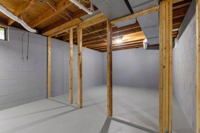 Completely updated 4-bedroom home situated on 2.9 private acres - photo 26