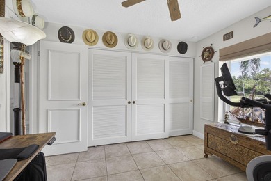 Beautifully maintained 2BR/2BA end-unit villa in desirable - photo 27