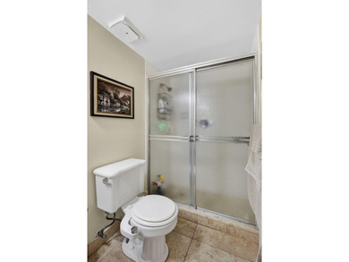 Beautifully maintained 2BR/2BA end-unit villa in desirable - photo 30
