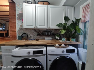 Not your typical split level. This spacious and inviting 4 - photo 33