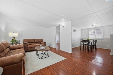 Columbia River - Klickitat County Home Sale Pending in Kennewick Washington