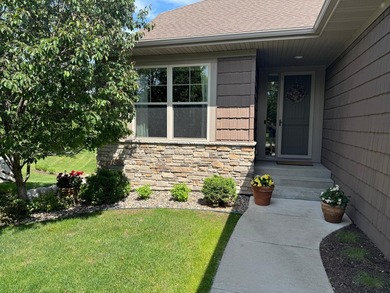 Nestled in the highly desirable Bluffs of Sans Pierre with - photo 2