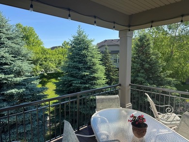 Nestled in the highly desirable Bluffs of Sans Pierre with - photo 5