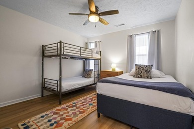 Fully renovated and turnkey 2BR/2BA condo in the highly - photo 11