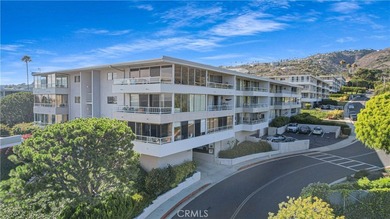 Welcome to sophisticated coastal living at its finest! This - photo 1