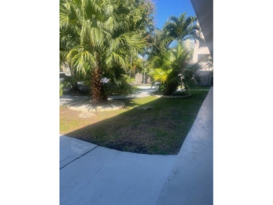 Golden Isles Lakes Area Condo For Sale in Hallandale Beach Florida