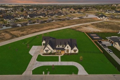 Lake Home For Sale in Fort Worth, Texas