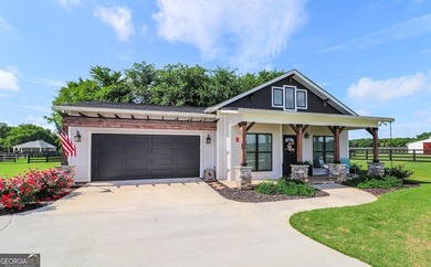 Welcome to Iron Horse, a beautifully designed property - photo 2
