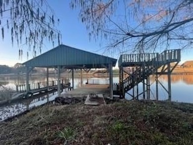 This is a beautiful home located on The Cane that boasts 325 - photo 11
