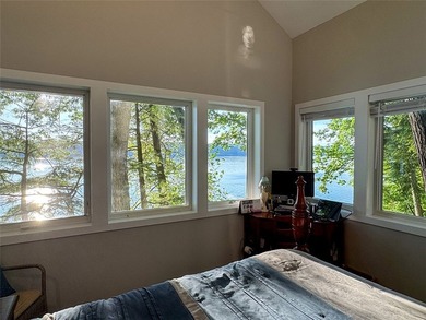 The Ultimate All-Season Lake Home. Custom 4 BR, 3.5 Bath, 2426 - photo 29