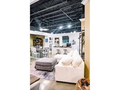 Extraordinary freestanding retail building oriented on a prime - photo 29