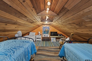 If you've ever dreamed of owning a classic waterfront lake house - photo 29