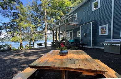 The Ultimate All-Season Lake Home. Custom 4 BR, 3.5 Bath, 2426 - photo 41