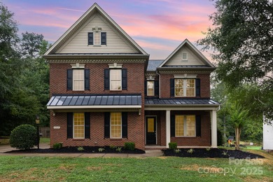 Lake Wylie Home For Sale in Belmont North Carolina