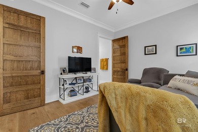 LOCATION LOCATION LOCATION! Conveniently located between all the - photo 32