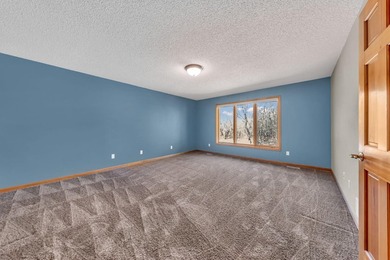 Wonderful one-level living in the highly sought-after Eagle - photo 8