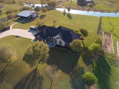 An Amazing 2.179 acres in the sought after area of Lake Ray - photo 1