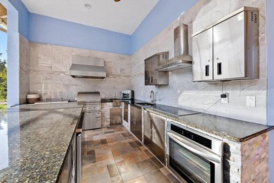 Nestled on 2.5 private acres, this beautifully updated estate - photo 12