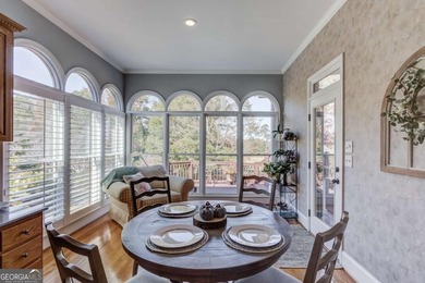 Welcome to this beautifully maintained Frank Betz designed ranch - photo 16