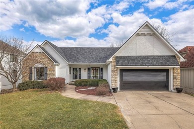 Lakewood Lakes Home Active Under Contract in Lees Summit Missouri
