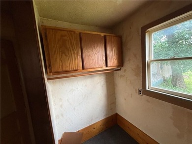 Nestled just minutes from the boat ramp near the beloved Lake of - photo 21
