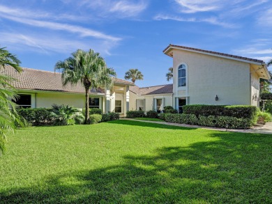 Lake Home For Sale in Boca Raton, Florida