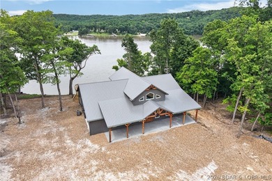 NEW CONSTRUCTION at the 63 MM in Emerald Hills gated community - photo 2