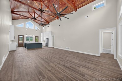 NEW CONSTRUCTION at the 63 MM in Emerald Hills gated community - photo 6